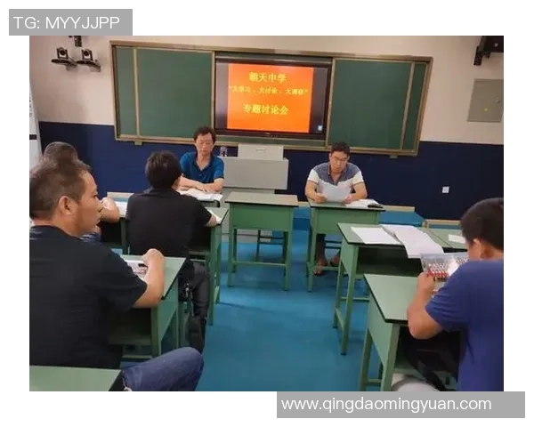 武汉足球队盯防策略分析与比赛表现的得失探讨 武汉足球队盯防策略分析与比赛表现的得失探讨