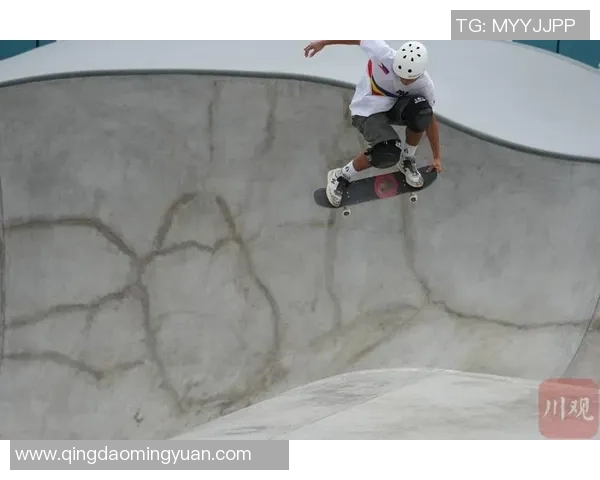 独家解析:杭州滑板队协作技巧与战术配合的全面对比分析 独家解析:杭州滑板队协作技巧与战术配合的全面对比分析